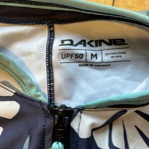 Dakine Women Medium Surf Swimsuit One piece Long Sleeve SPF 50